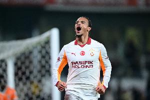 拜仁成功止损！29岁萨内土超11轮仅3球1助，年薪1125万欧全队第2