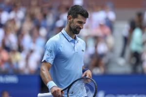 德约：不知道意网协哪来的消息，我这周打完才决定是否参加总决赛