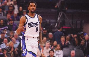 板凳匪徒！蒙克12中6拿下21分4板2助