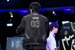 Joker吐槽：BLG要怎么一边力保ELK一边争夺Viper啊？双AD是吧？