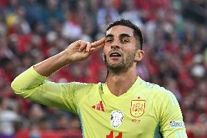 费兰·托雷斯打入23球，在西班牙队史射手榜上并列第九