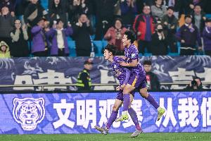 津媒：津门虎末轮主场战申花面临人员短缺，教练组给队员适当降温