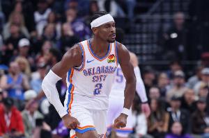 根本断不了！亚历山大连续90场20+ 距历史第二仅差2场