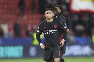 药厂总监：我们都希望埃切维里能多踢比赛，会与曼城讨论球员情况