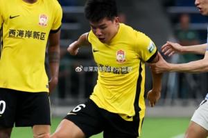 中国球员徐彬即将留洋，对其有意的俱乐部包括英超、苏超球队