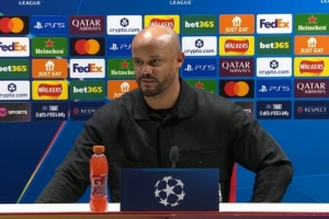 孔帕尼：阿森纳的定位球无人能敌，没人想在11月就被称为欧洲最强