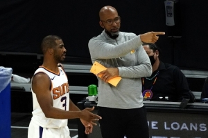 蒙蒂：我作为主帅取得的那些成功里 保罗都是很重要的一部分