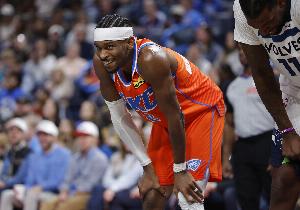 亚历山大：没有什么特别的驱动力 就是单纯在场上享受篮球的乐趣