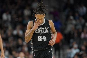 连续两个三分杀死比赛！瓦塞尔7记三分爆砍35分 12个进球纯跳投