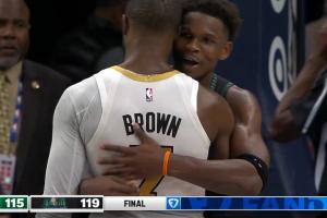 森林狼绿军最后一秒 豪泽压哨投进三分 分差定格在4分