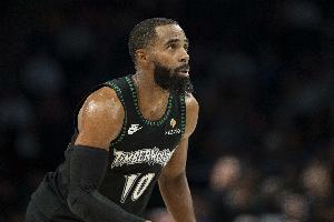 芬奇：我该反省关键时刻应让康利多打会 他太知道如何终结比赛了