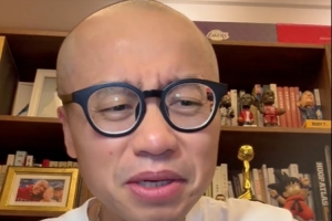 连败韩国！解说：中国男篮历史级别惨案 球员身体状况是最大原因