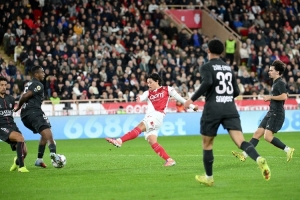 14轮后未能登顶积分榜！巴黎近10年第3次，此前2次最终均未夺冠