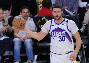 弹无虚发！努尔基奇首节7分钟 4中4&三分2中2拿到10分4板3助