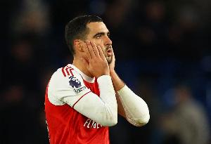 梅里诺：那次红牌铲球凶狠且强硬，你必须在这样的比赛中挺身而出