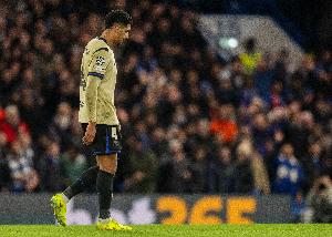 阿斯：阿劳霍将缺席对马竞的比赛，红牌后极度沮丧球队让他休息