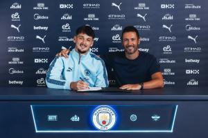 talkSPORT：特拉福德有意离队，曼城不愿放走他+倾向出售奥尔特加