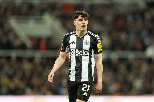 TA：曼城明夏补强右后卫和右边锋，利夫拉门托预计标价1亿镑