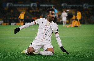 罗马诺：埃斯特旺与切尔西合同到2033 有金球条款 未来会踢10号位