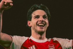 赖斯当选FSA年度最佳球员，阿森纳社媒晒海报祝贺：实至名归