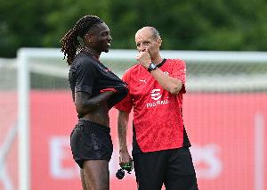 卡佩罗：阿莱格里给米兰带来了秩序和平衡 孔蒂总是爱在内部树敌