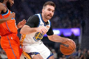 队记：残阵勇士面对雷霆表现惊艳 斯潘塞有望扮演更重要的角色