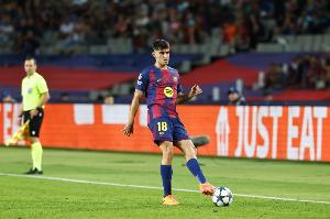 每体：弗里克把赫拉德·马丁改造成左中卫，结果很成功