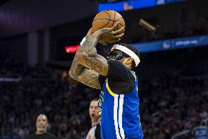 无处不在！小佩顿9中5得到13分5板5助 末节7分