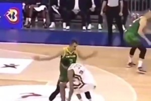 徐济成去年曾谈CBA改回10分钟：万一FIBA改成12分钟咋办？