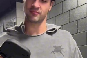 开拓者赢了联盟第一的雷霆！主场球迷赛后开心得不得了