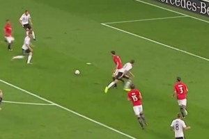 果然！伊布此前访谈选心中历史前三：伊布x3，大罗马拉多纳梅西！