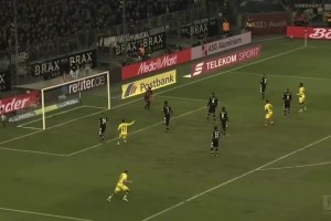 没有平替的球员！罗伊斯那些展现射术的进球！