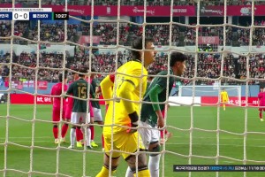 主场待遇！安哥拉球迷高喊梅西名字