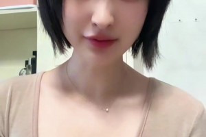 懂球小姐姐表白登哥：我爱你！球队这么难情况下他都没放弃！