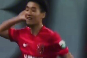 河南黄锐烽和叶立江唠嗑：能和申花踢点球很不容易，感谢球迷支持