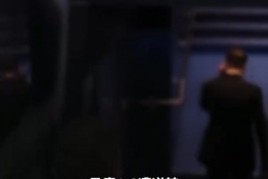 巴萨马竞赛后西蒙尼直接离场，弗里克追到通道拥抱致意！